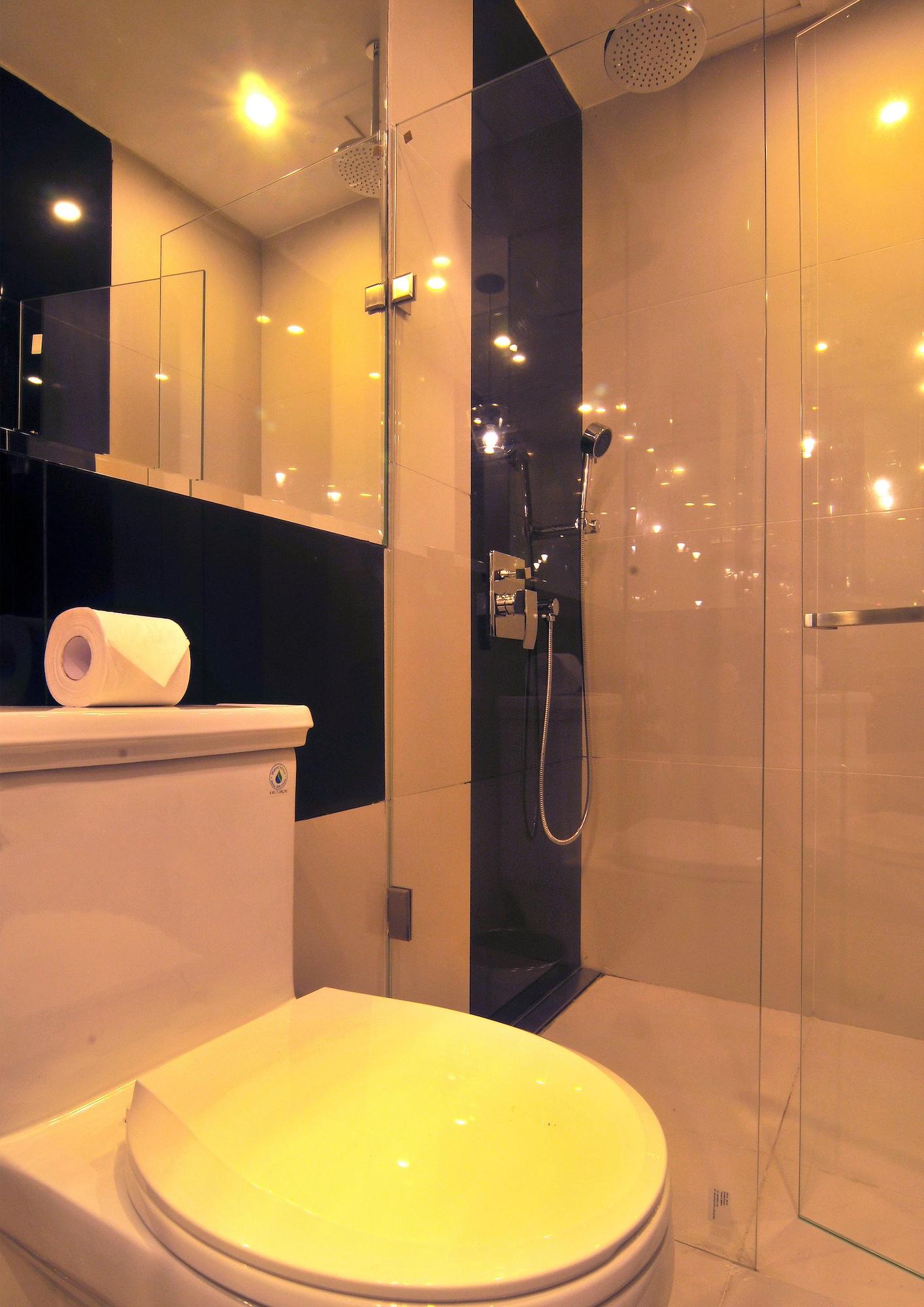 Hive Hotel Quezon City Zewnętrze zdjęcie