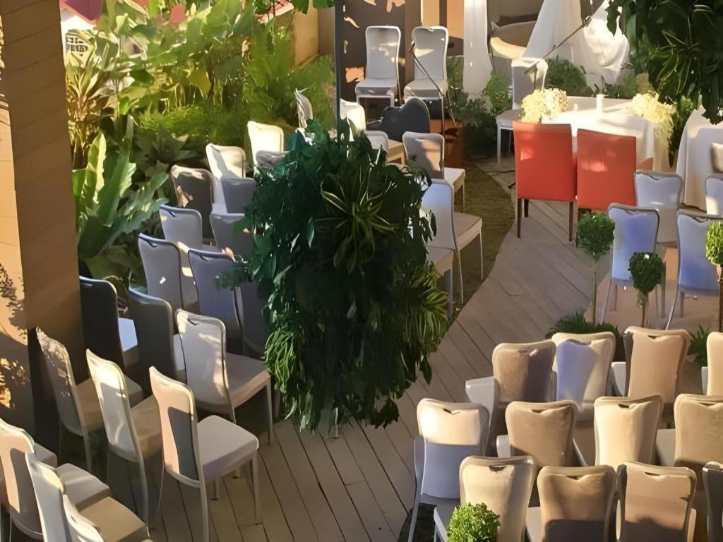 Hive Hotel Quezon City Zewnętrze zdjęcie