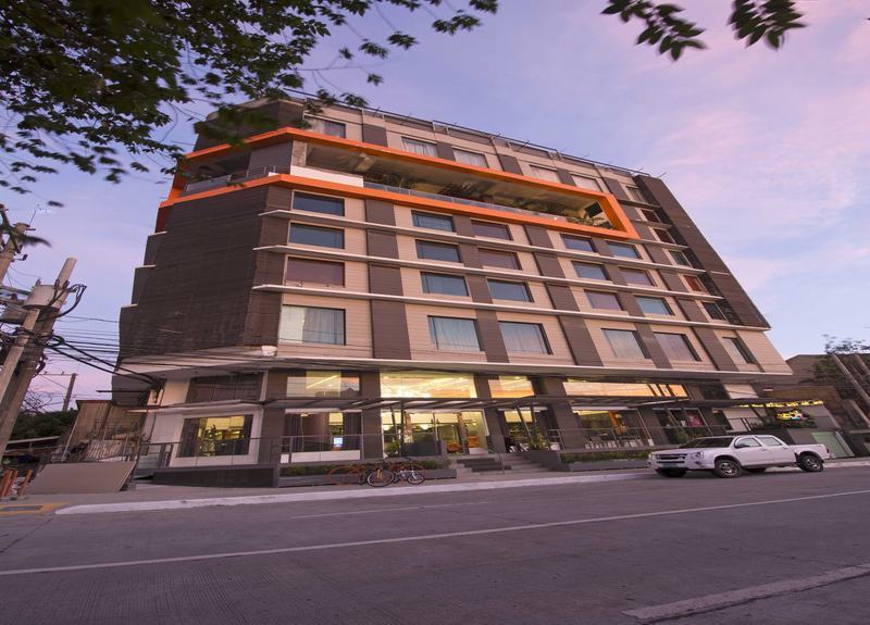 Hive Hotel Quezon City Zewnętrze zdjęcie